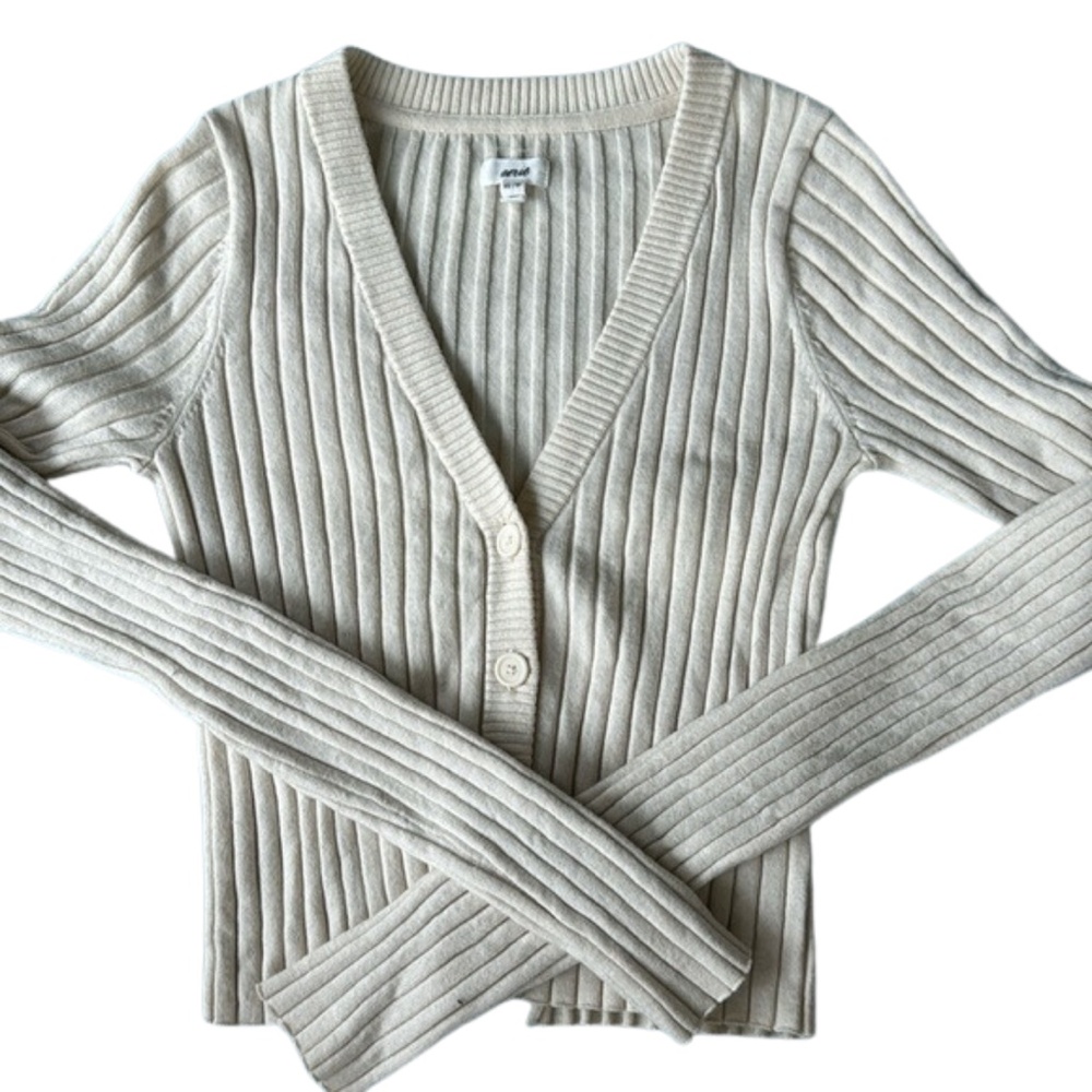 Cozy Aerie Cream Button-Up Sweater – Perfect for Layering!